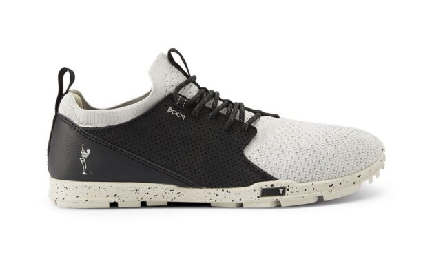 A Little Halloween Golf Spirit Goes a Long Way